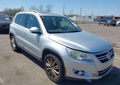 2011 Volkswagen Tiguan Se из США, поврежденный, VIN WVGAV7AX4BW542174